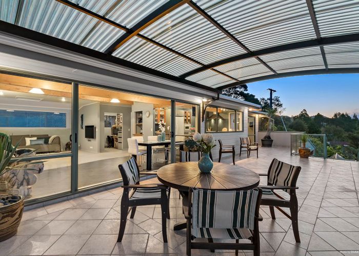  at 756 West Coast Road, Oratia, Auckland