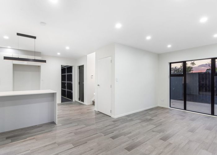  at 16E Imrie Avenue, Mangere, Manukau City, Auckland