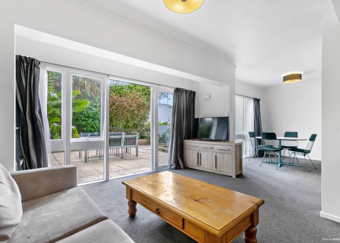  at 48D Konini Road, Greenlane, Auckland