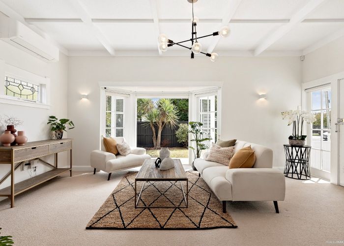  at 20 Alberta Street, Point Chevalier, Auckland City, Auckland