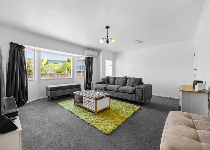  at 51B The Boulevard, Sunnyhills, Manukau City, Auckland