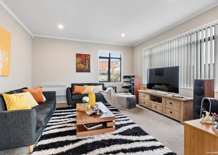  at 24 Colonial Drive, Silverdale, Silverdale