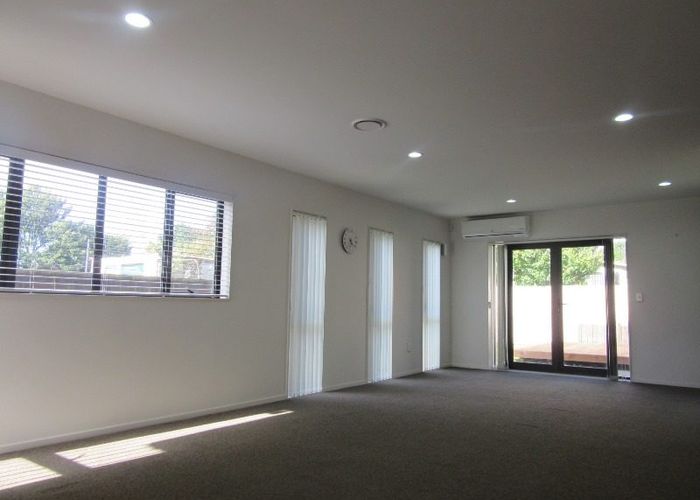  at 3B McLeod Road, Henderson, Waitakere City, Auckland