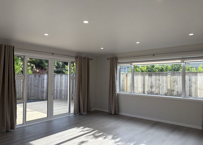  at 5 Tawa Terrace, Tawa, Wellington