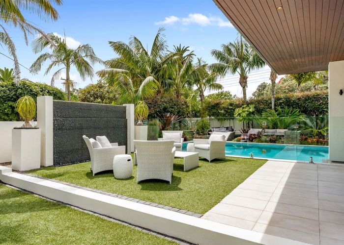  at 18A Tiri Road, Milford, Auckland