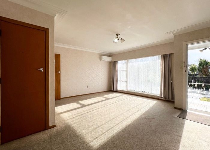  at 1/249 St George Street, Papatoetoe, Manukau City, Auckland