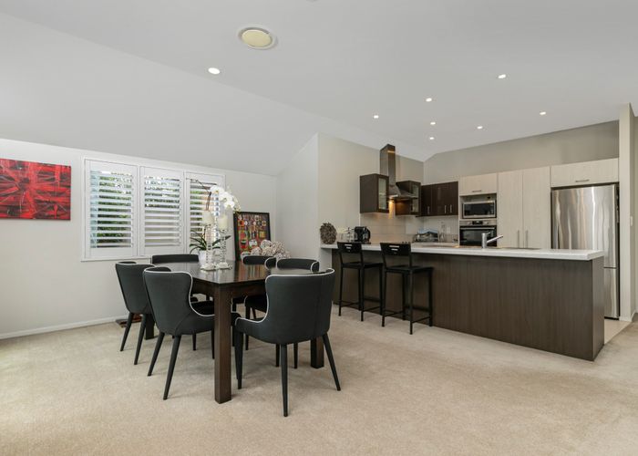  at 2 Durbin Court, Greenhithe, Auckland