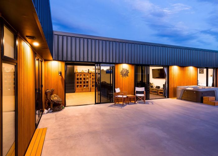  at 8 Eric Batchelor Place, Waimate, Waimate, Canterbury