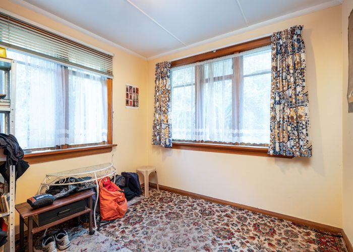  at 66 Lindsay Road, Balaclava, Dunedin