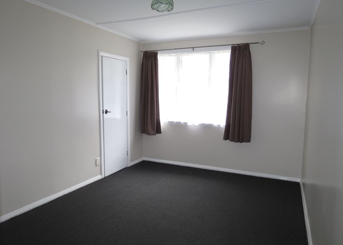  at 33 Akatea Street, Gonville, Whanganui