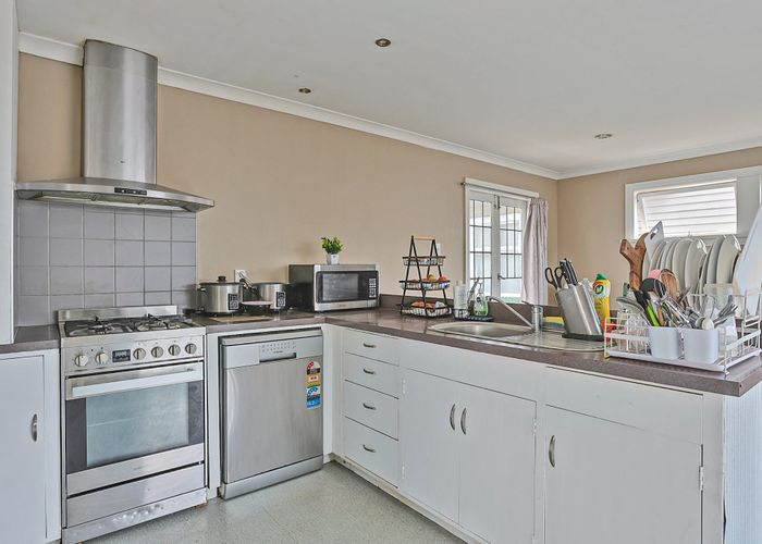  at 705 St Aubyn Street West, Saint Leonards, Hastings, Hawke's Bay