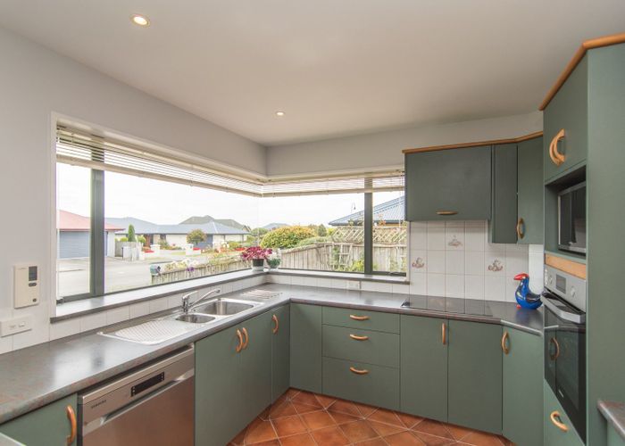  at 16 Alpine Close, Marchwiel, Timaru, Canterbury