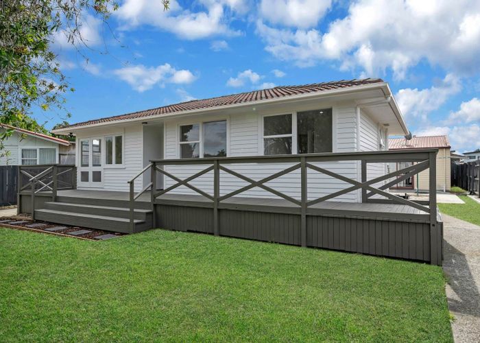  at 16  Heybridge Street, Manurewa, Manukau City, Auckland