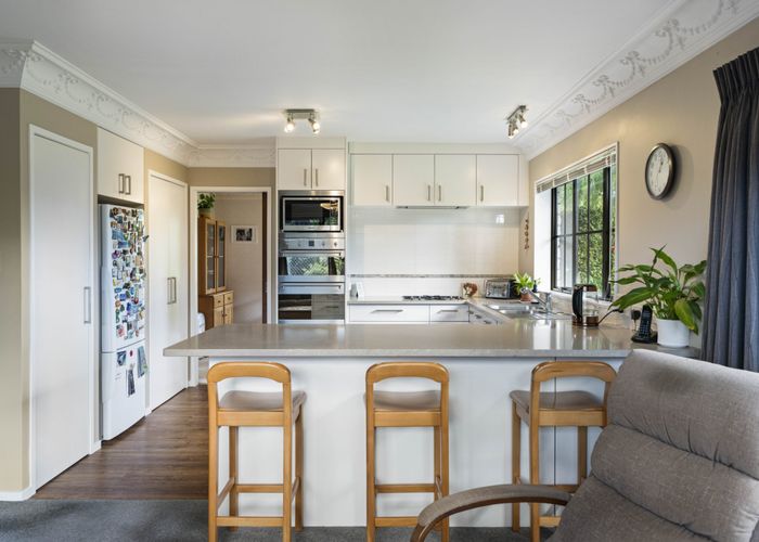  at 2 Gardone Terrace, Conifer Grove, Papakura, Auckland