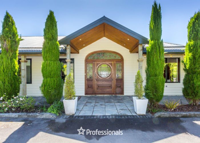  at 118 Colletts Road, Mangaroa, Upper Hutt, Wellington