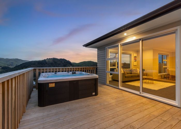  at 6 Stunsail Lane, Whitby, Porirua, Wellington