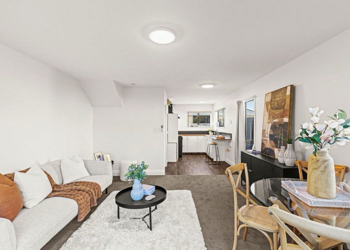  at 4/96 Poulson Street, Addington, Christchurch City, Canterbury