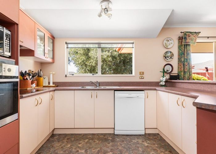  at 68 Eastwood Rise, Waimairi Beach, Christchurch