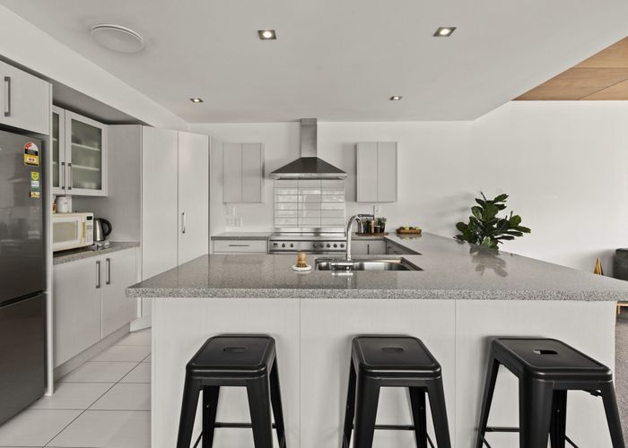  at 9/3 Severn Street, Island Bay, Wellington, Wellington