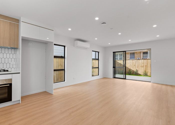  at 2/36 Sunnyside Crescent, Papatoetoe, Manukau City, Auckland
