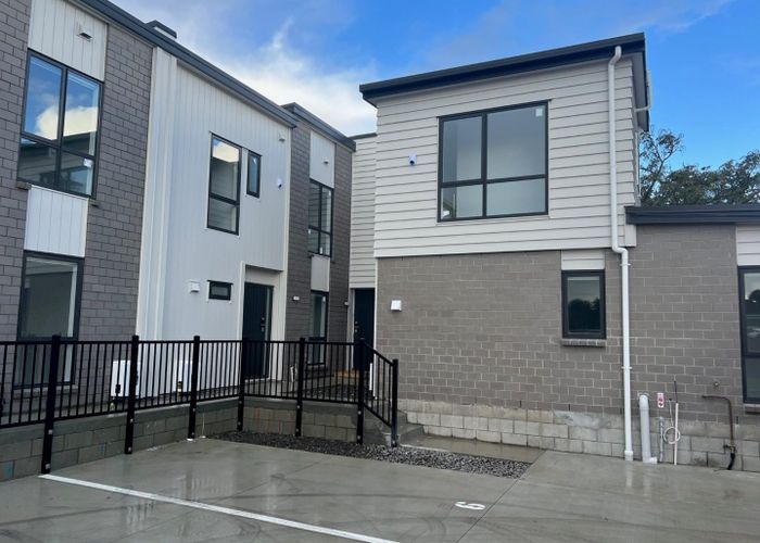  at 3/27 Wentworth Avenue, Papatoetoe, Manukau City, Auckland