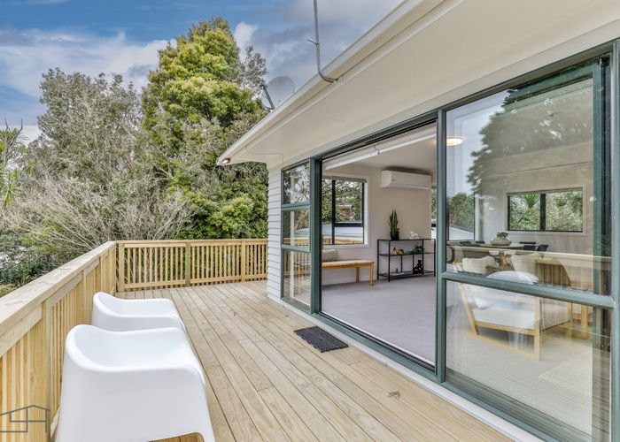  at 33 Cron Avenue, Te Atatu South, Waitakere City, Auckland