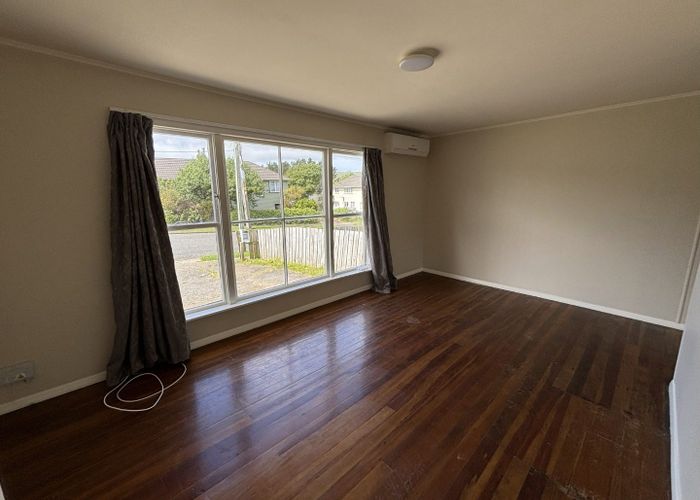  at 82 Leicester Street, Cannons Creek, Porirua, Wellington