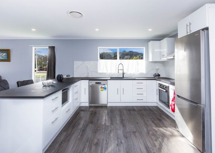  at 1 Wyoming Grove, Totara Park, Upper Hutt