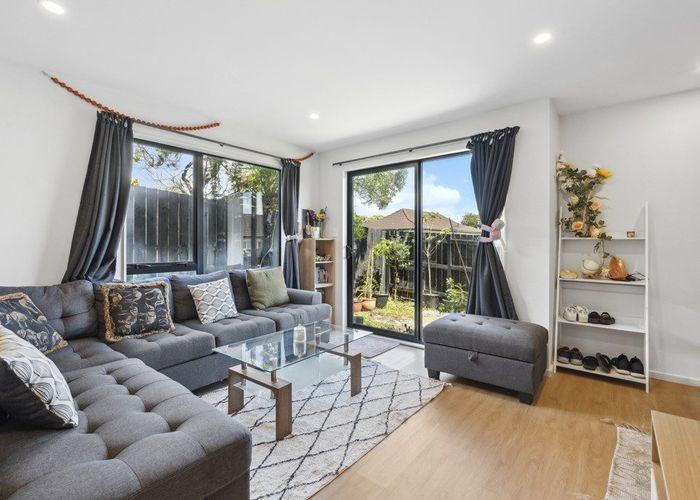  at 9F Landette Road, Manurewa East, Manukau City, Auckland
