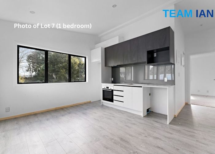  at 1/122 Archibald Road, Kelston, Auckland