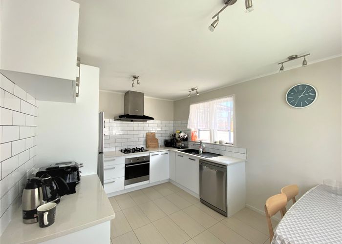  at 3 Meredith Street, Blockhouse Bay, Auckland City, Auckland