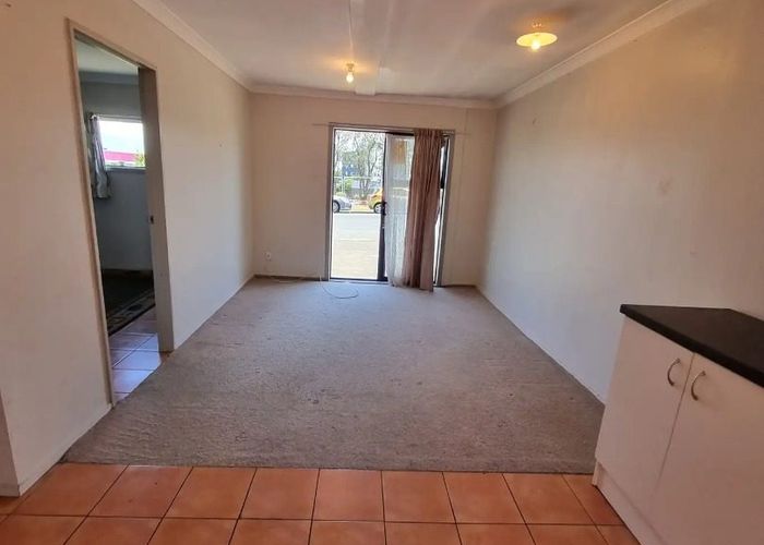  at 18 William Roberts Road, Pakuranga, Auckland