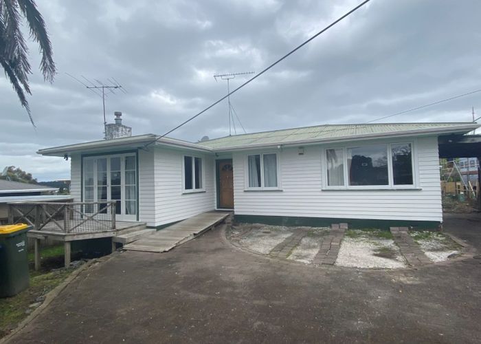  at 31A Fairclough Road, Beach Haven, North Shore City, Auckland