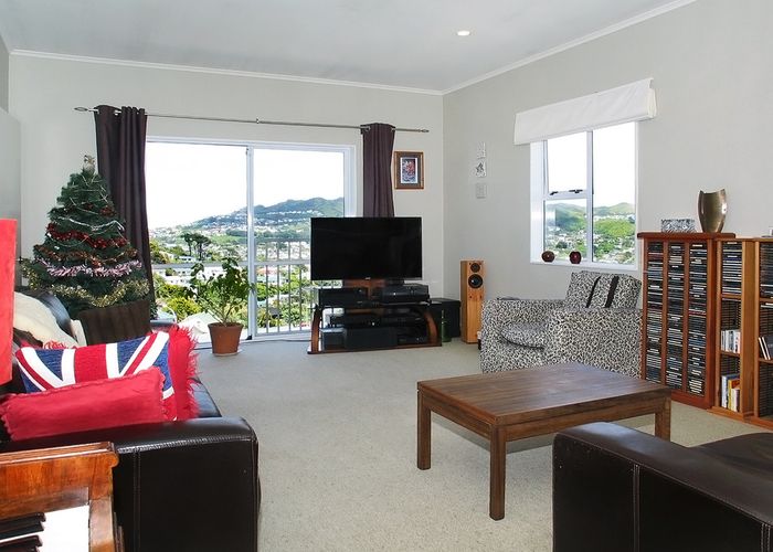  at 17 Pelorous Street, Paparangi, Wellington