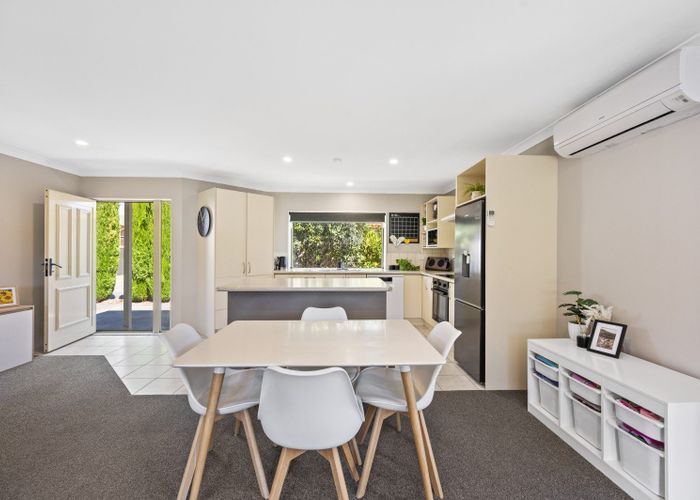  at 9B Avenue Road, Greenmeadows, Napier, Hawke's Bay