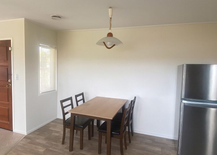  at 2/42 Frank Evans Place, Henderson, Waitakere City, Auckland