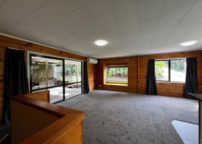  at 1/93 Target Road, Tōtara Vale, Auckland