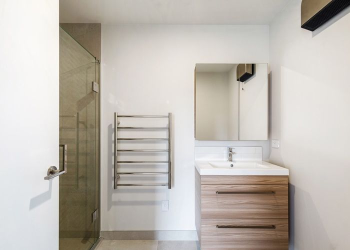  at 42 Brandon Road, Glen Eden, Waitakere City, Auckland