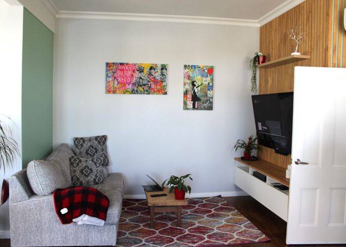  at 1 Alfred Street, Caversham, Dunedin