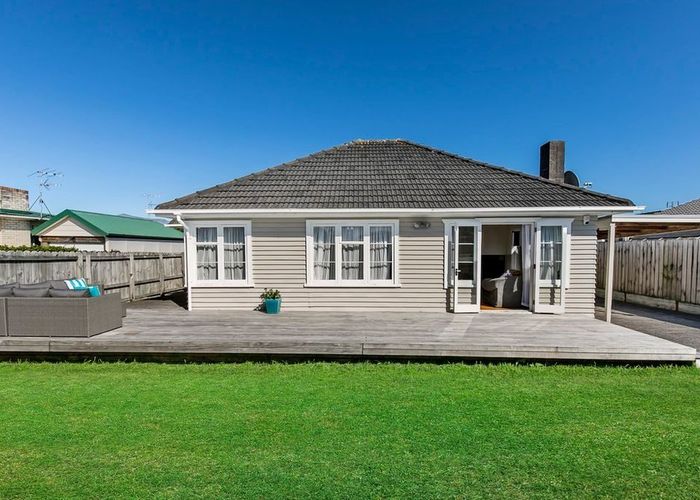  at 1/14  Prictor Street , Papakura, Papakura, Auckland