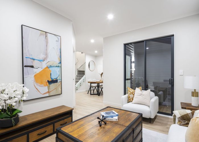  at 8D Andrew Road, Howick, Manukau City, Auckland