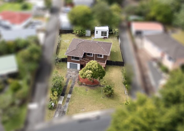  at 14 Zingaro Place, Massey, Waitakere City, Auckland