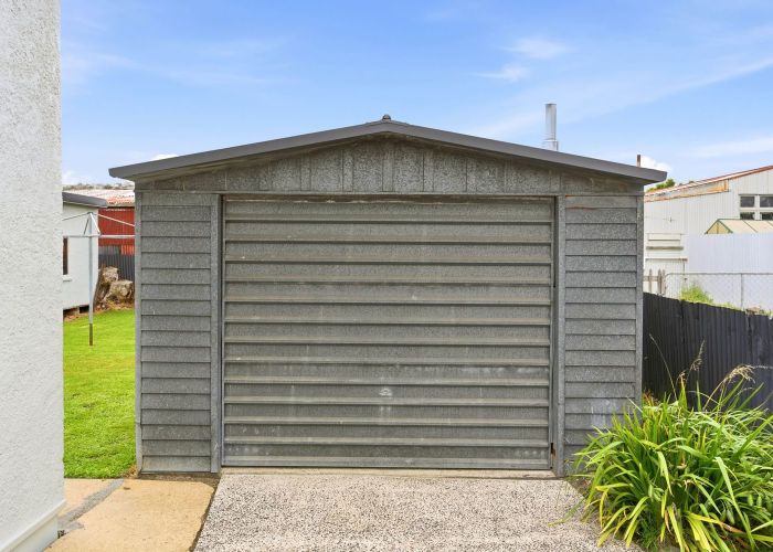  at 17  Burns Street, South Dunedin, Dunedin, Otago