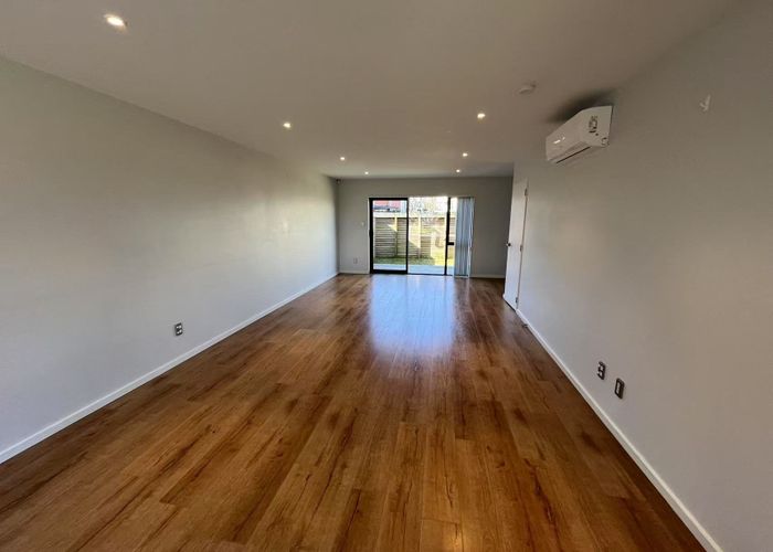  at 62 Bordeaux Parade, Te Atatu South, Waitakere City, Auckland