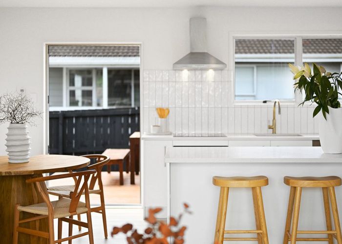  at 12A Madison Place, Dinsdale, Hamilton, Waikato