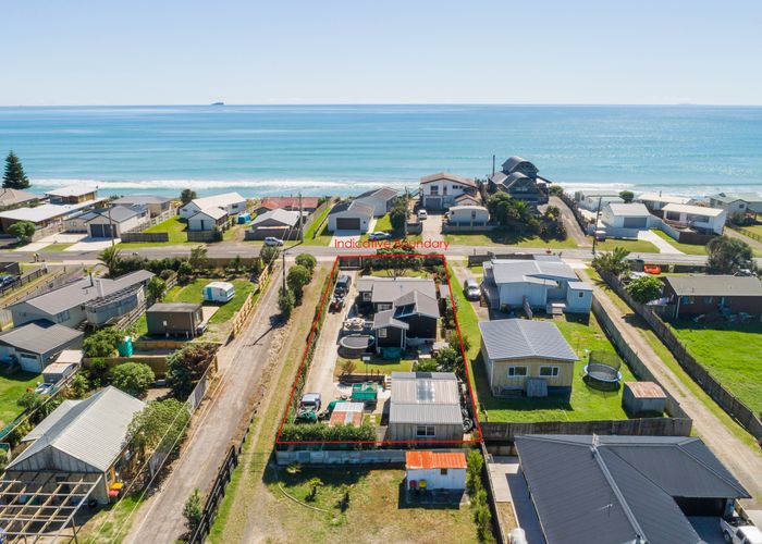  at 438 Pukehina Parade, Te Puke