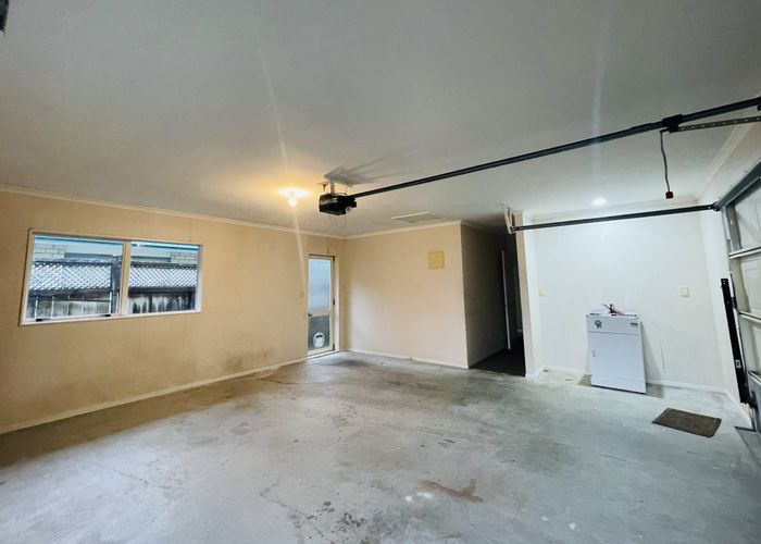  at 1/9 Harrison Road, Mount Wellington, Auckland