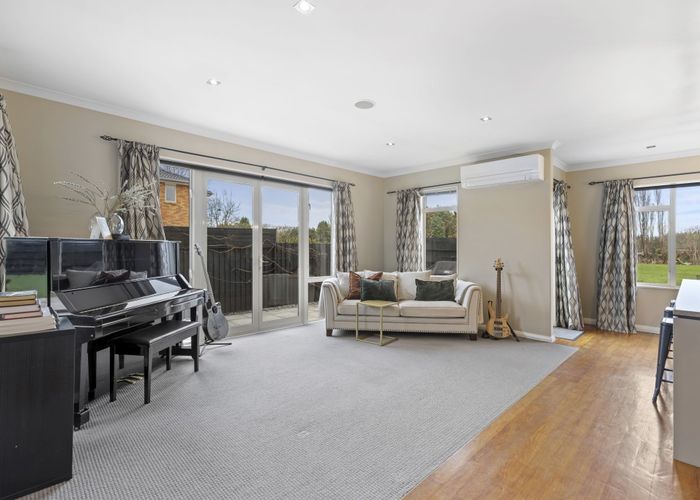  at 68 Willowview Drive, Redwood, Christchurch City, Canterbury