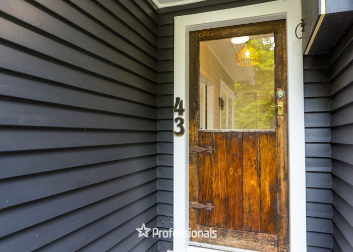  at 43 Wyndham Road, Pinehaven, Upper Hutt
