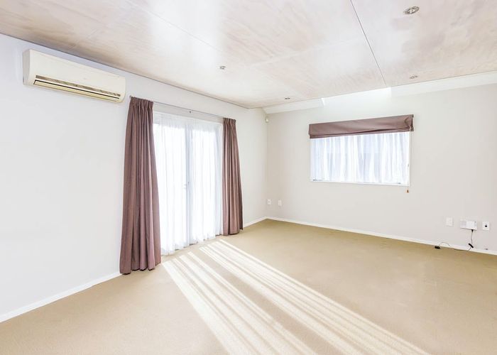  at 869B High Street, Boulcott, Lower Hutt